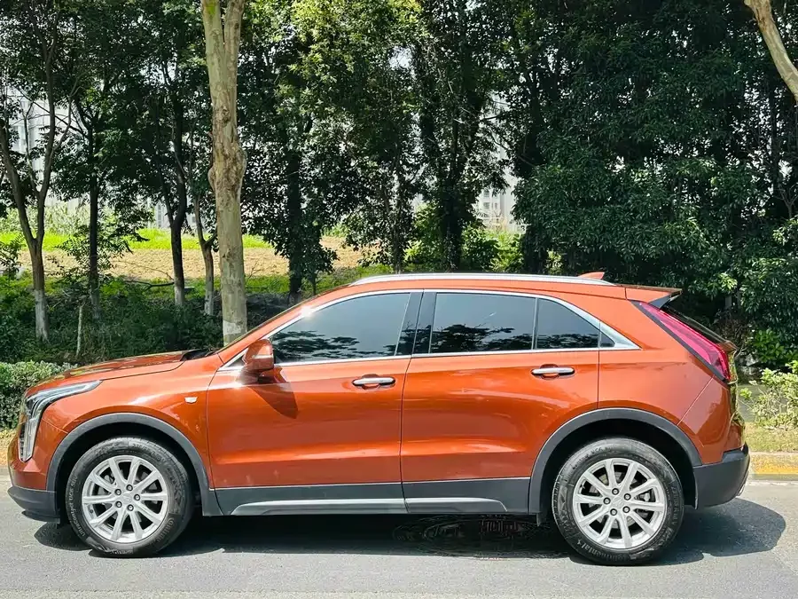 Cadillac XT4