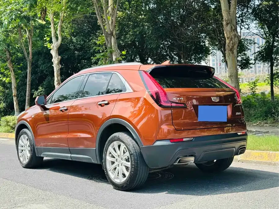 Cadillac XT4