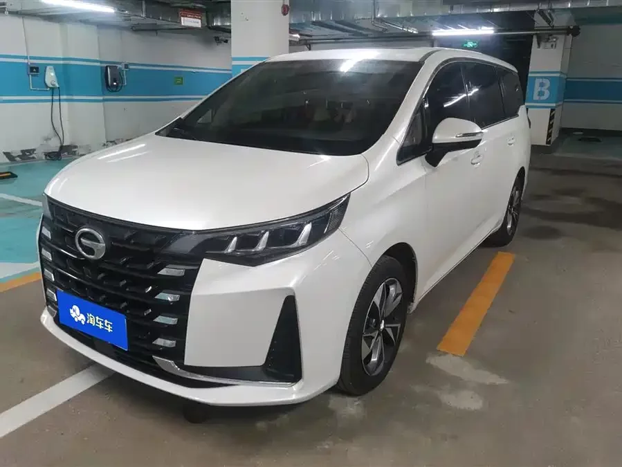 GAC Trumpchi M6