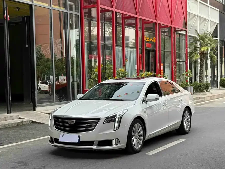 Cadillac XTS