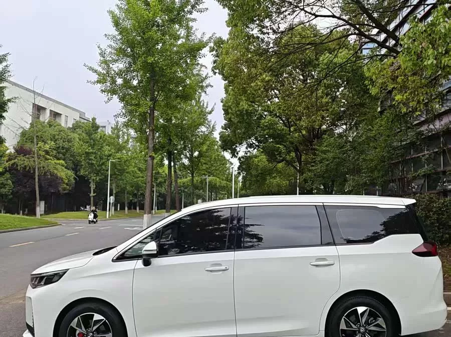 GAC Trumpchi M6