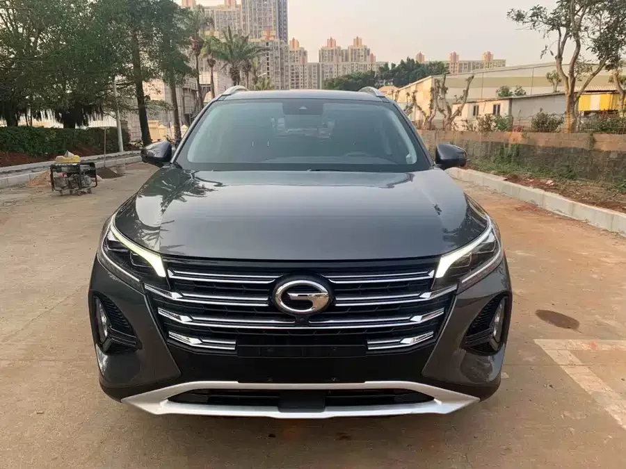 GAC Trumpchi GS4