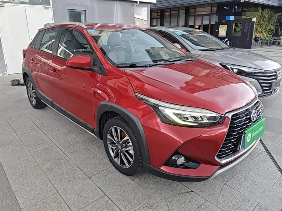 Toyota YARiS L