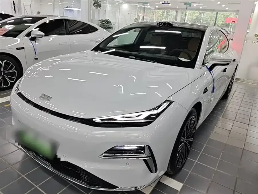 Geely Galaxy Star 8