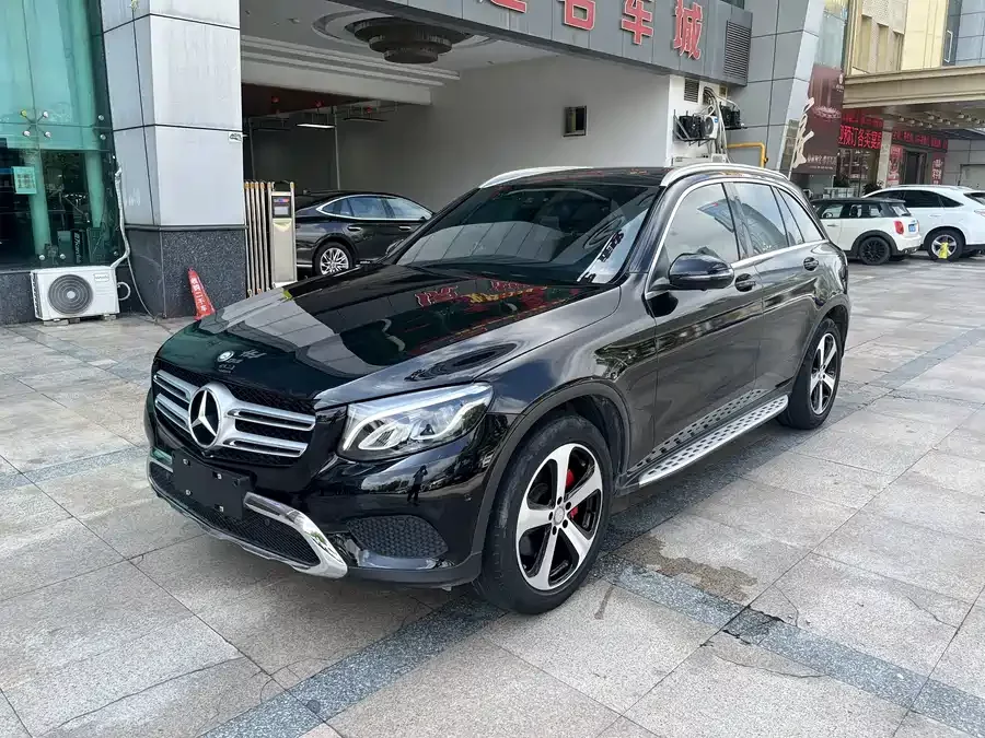 Mercedes Benz GLC
