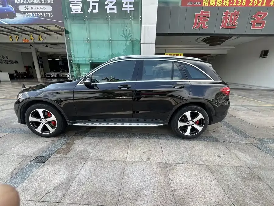 Mercedes Benz GLC