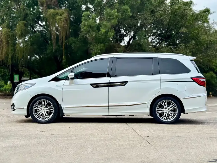Honda Elysion