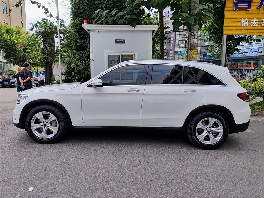 Mercedes Benz GLC