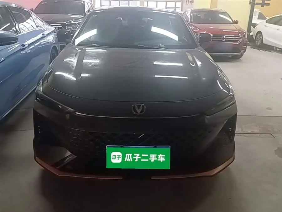 Changan UNI-V