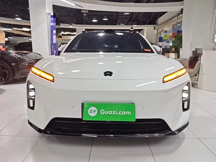 NIO ET5T