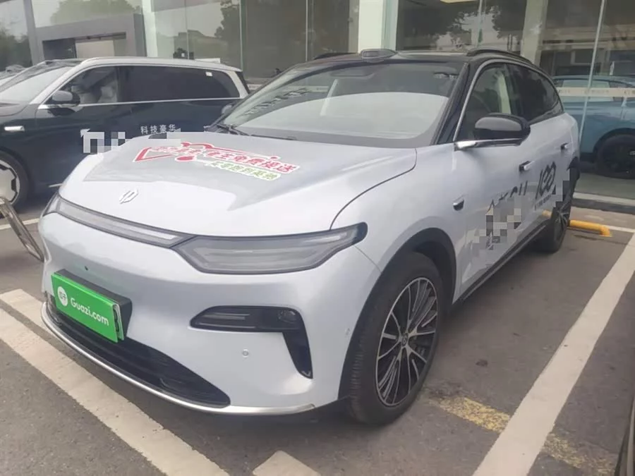 Leapmotor C11