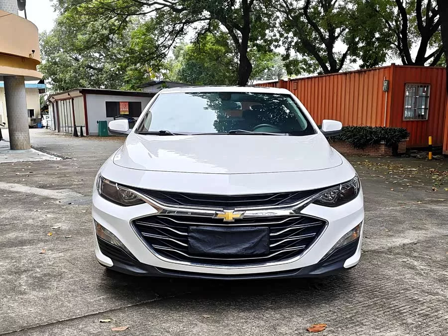 Chevrolet Malibu XL