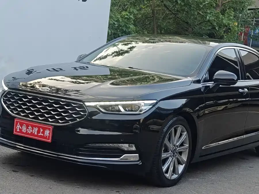 Ford Taurus