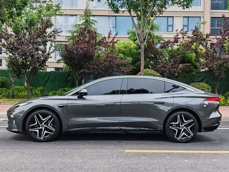 Roewe Feifan F7