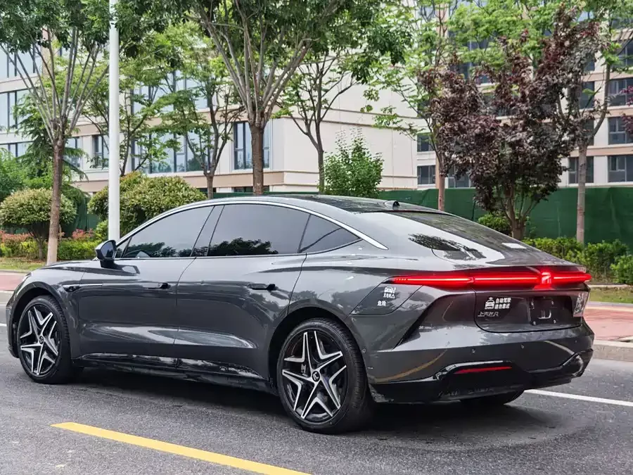 Roewe Feifan F7
