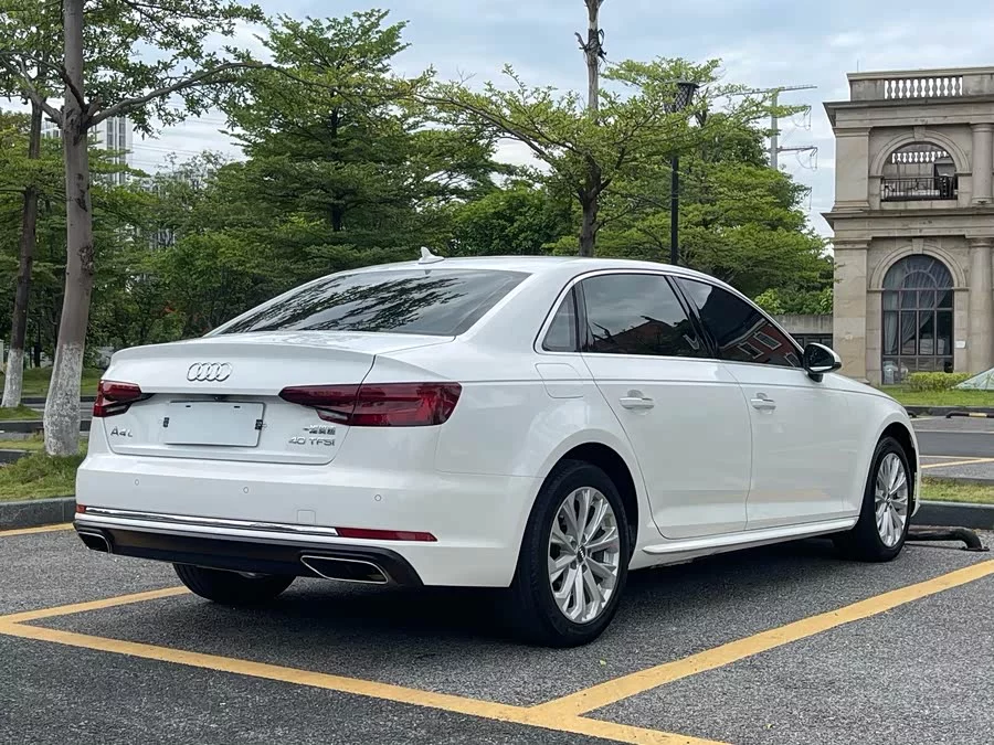 Audi A4L