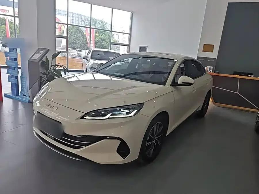 BYD Seal 06