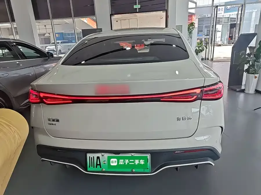 BYD Seal 06