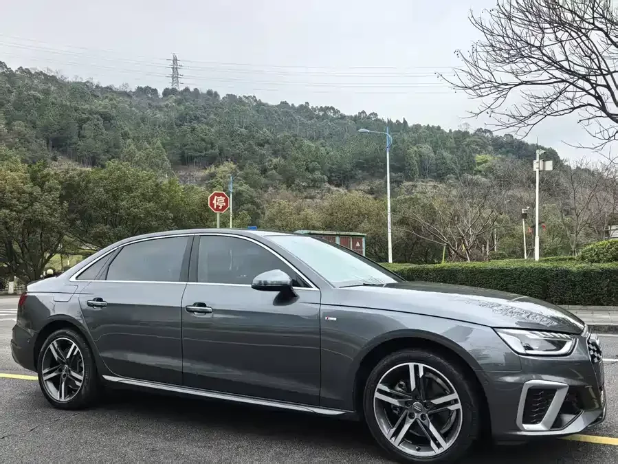 Audi A4L