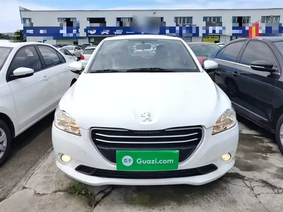 Peugeot 301