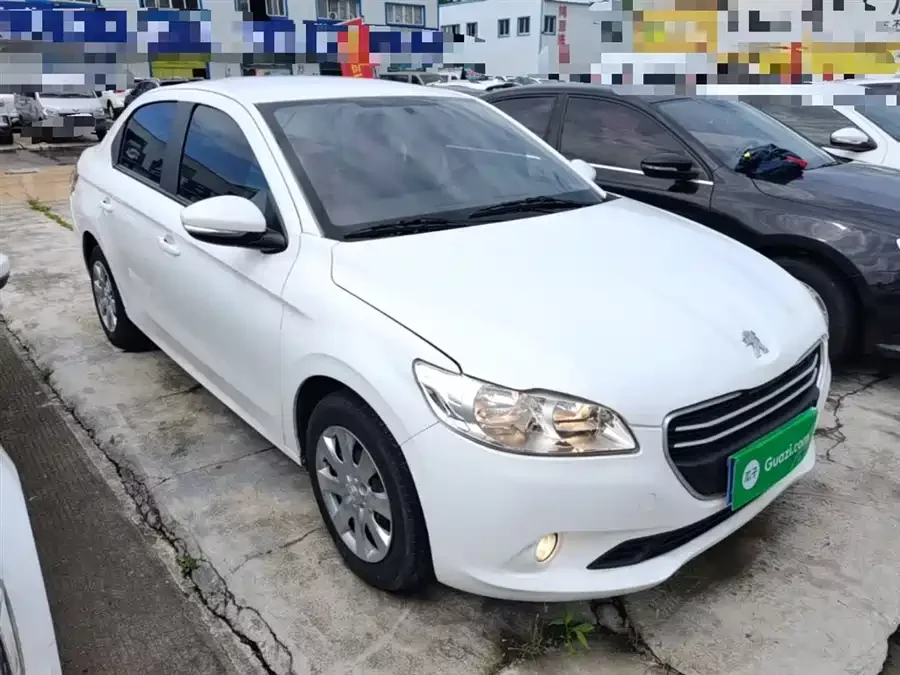 Peugeot 301