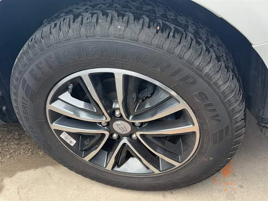 Geely Vision X6