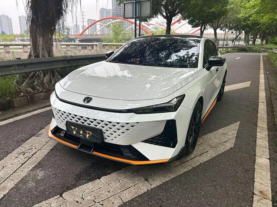 Changan UNI-V
