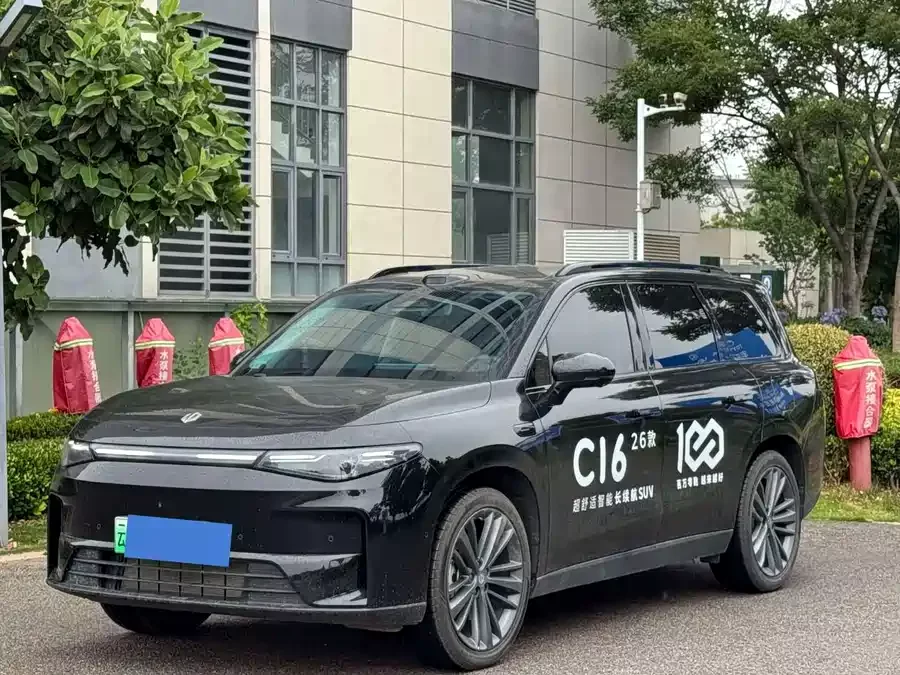 Leapmotor C16