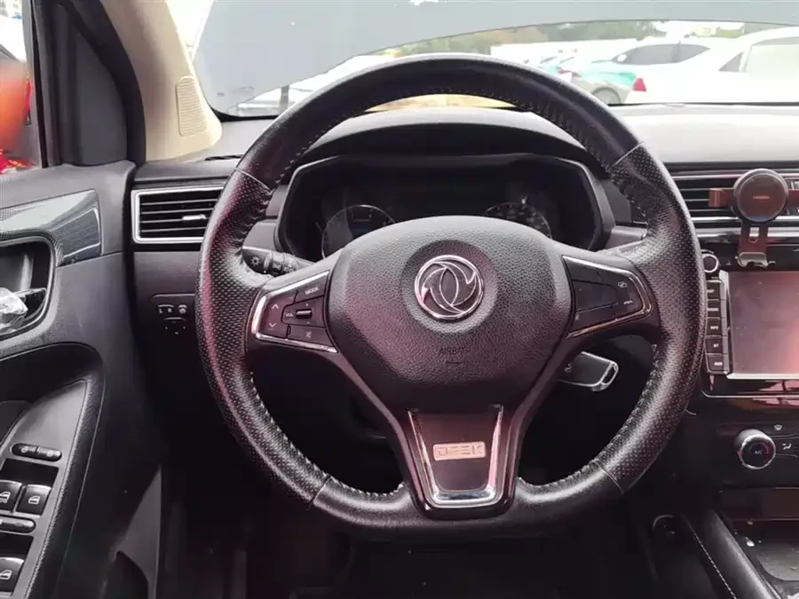 Dongfeng Fengguang 580