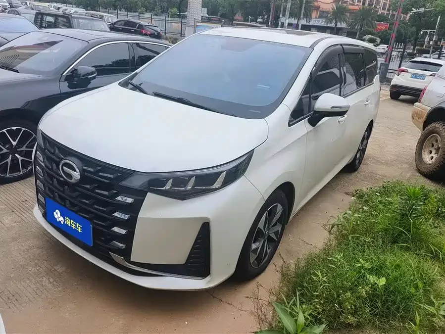 GAC Trumpchi M6