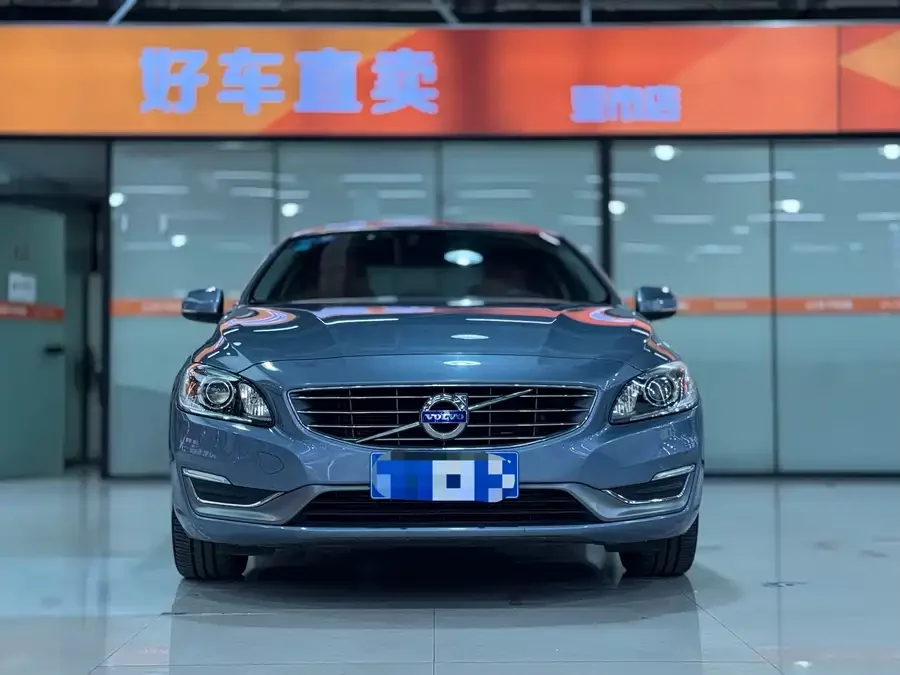 Volvo S60