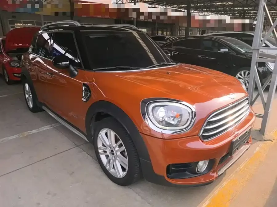 MINI COUNTRYMAN