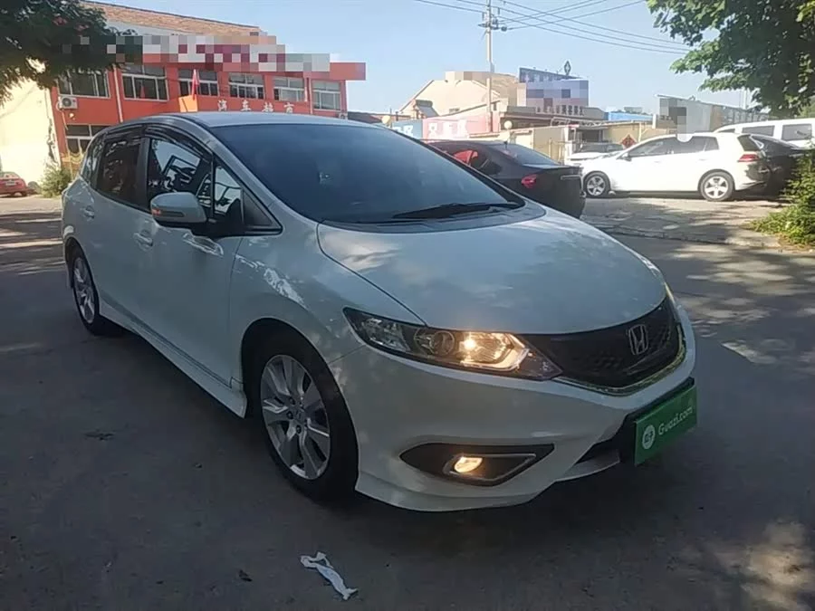 Honda Jade