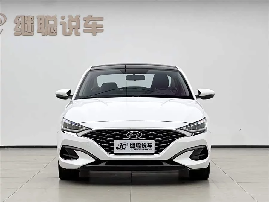 Hyundai Festa