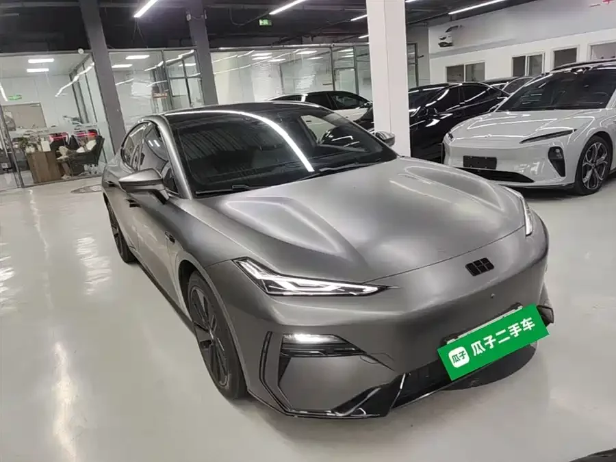 Geely Galaxy E8