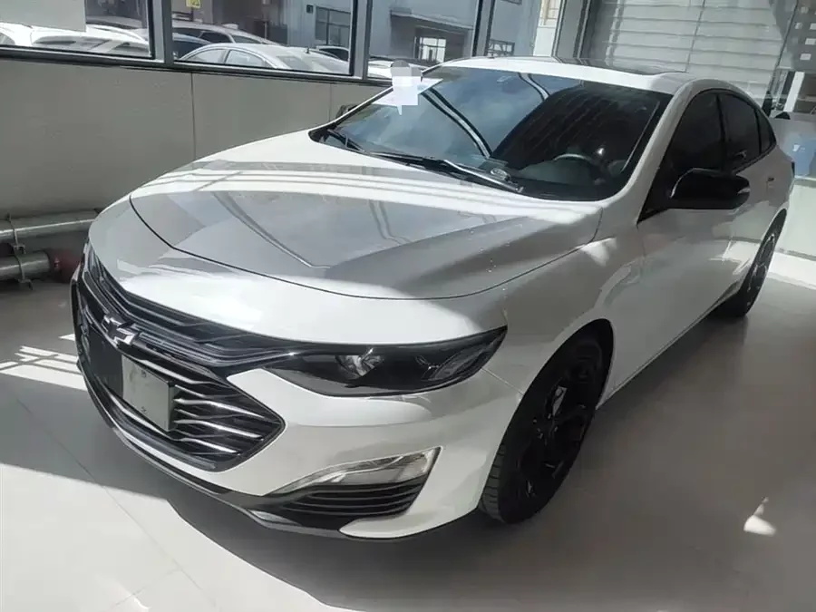 Chevrolet Malibu XL