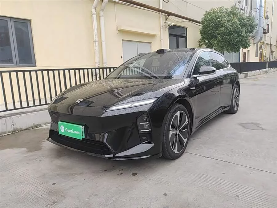 NIO ET5T