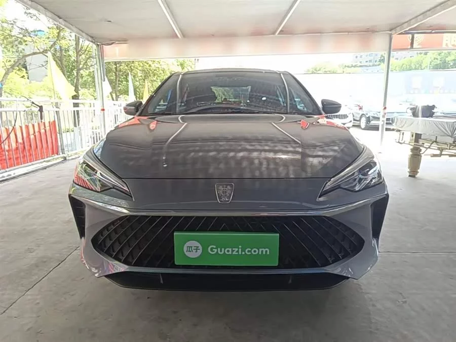 Roewe i5