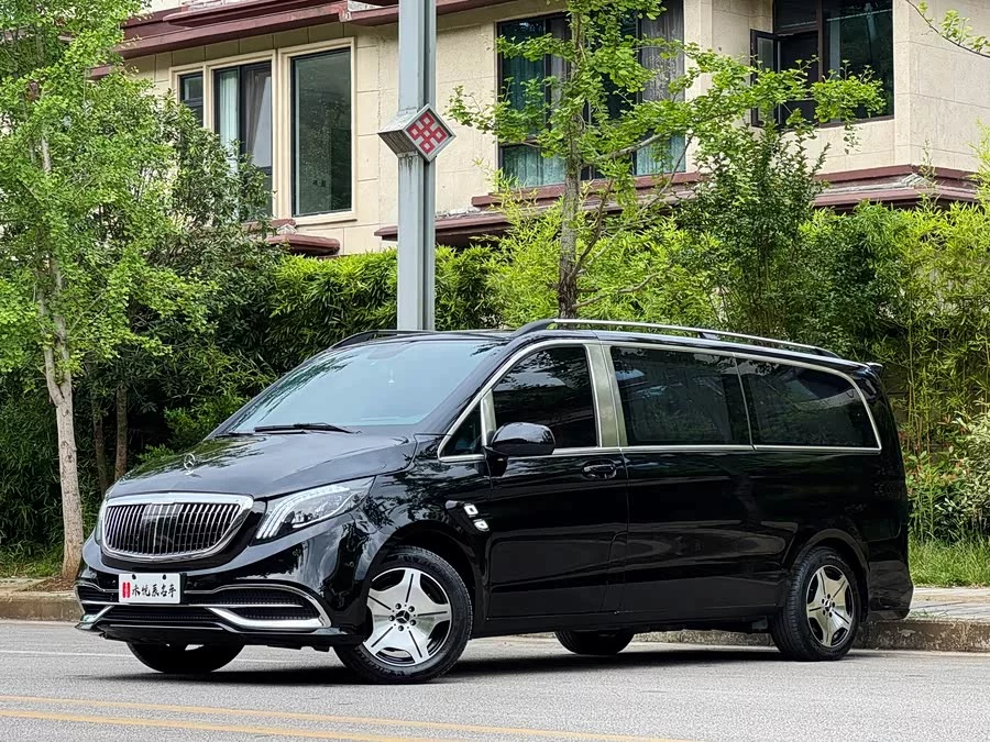 Mercedes Benz Vito