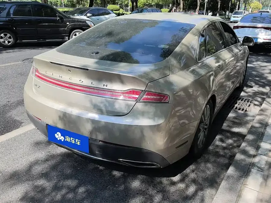 Lincoln MKZ