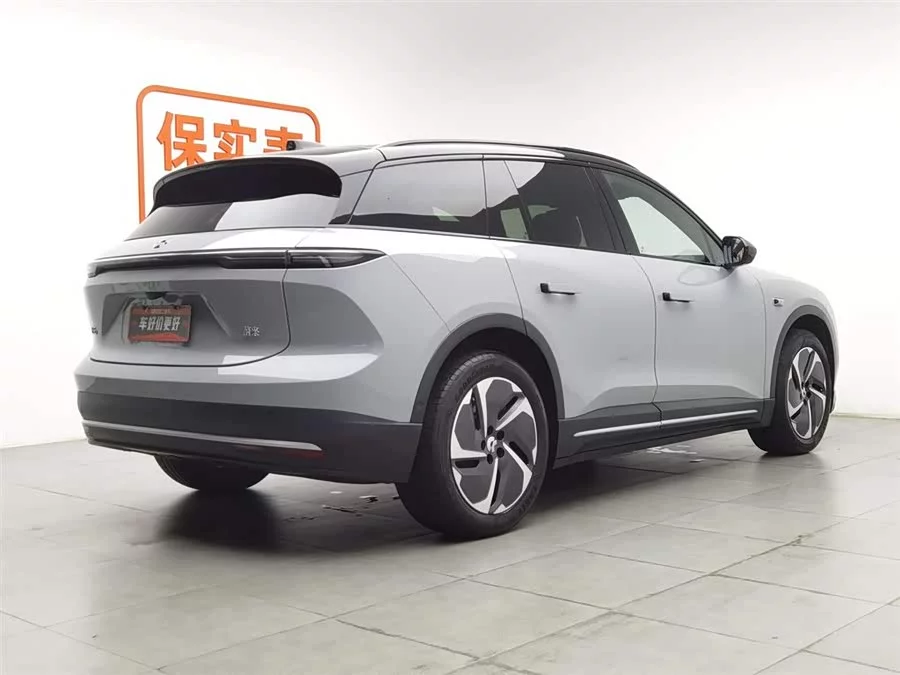 NIO ES6