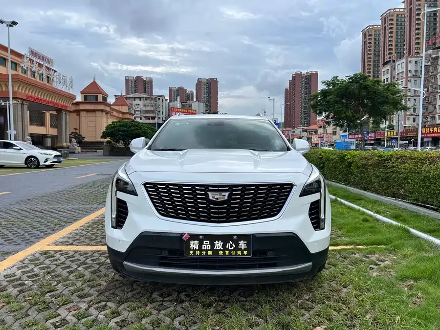 Cadillac XT4