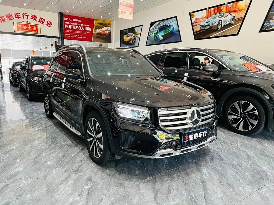 Mercedes Benz GLB