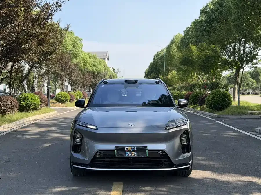 NIO ES6