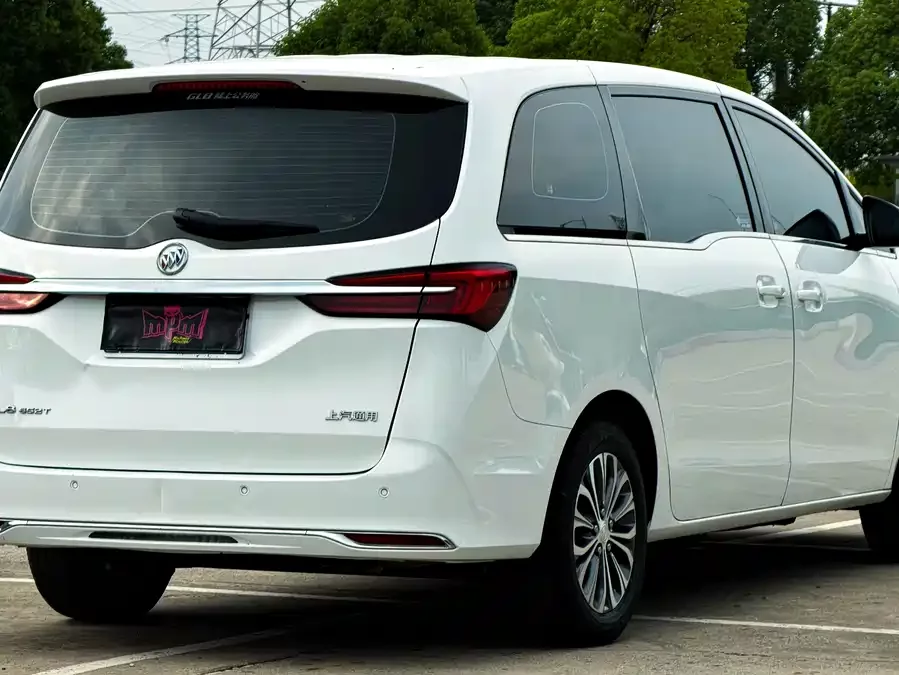 Buick GL8