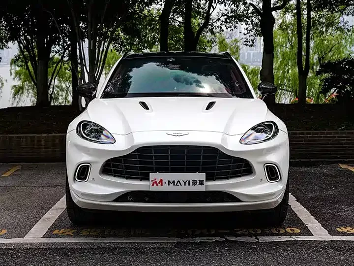 Aston Martin DBX