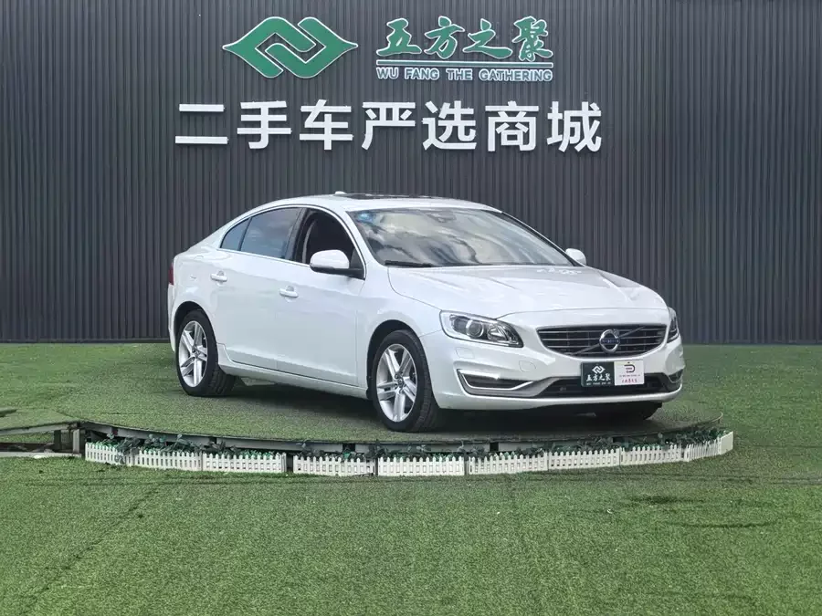 Volvo S60