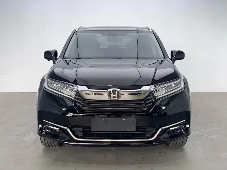 Honda Crown Road