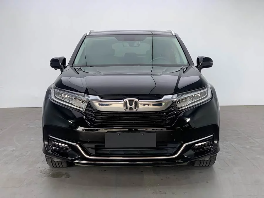 Honda Crown Road