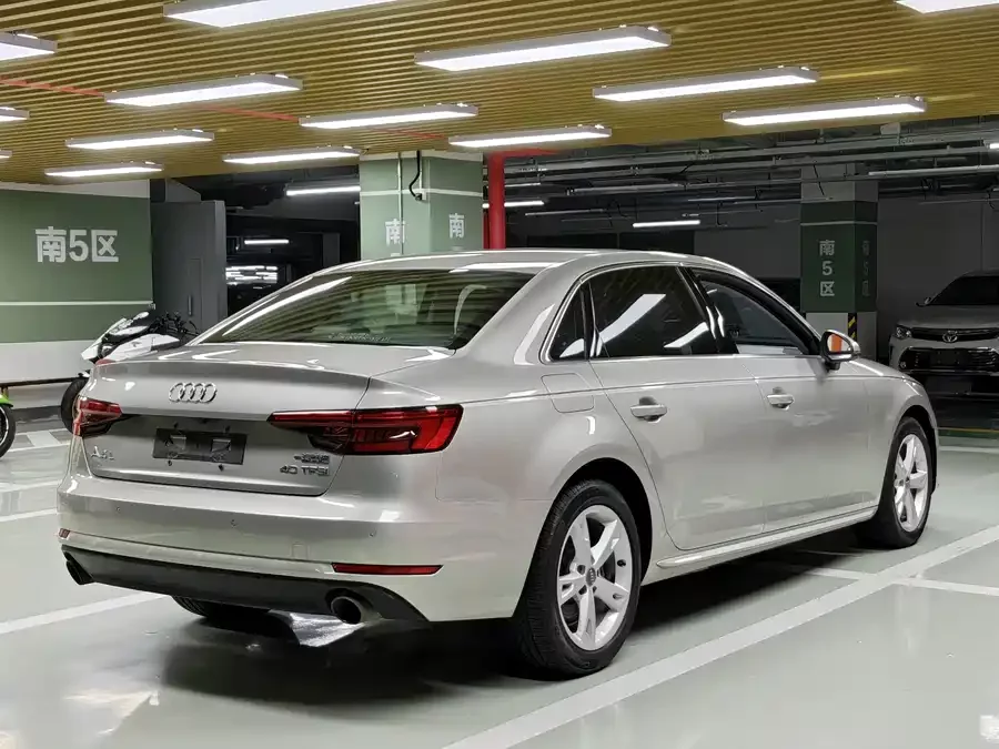 Audi A4L
